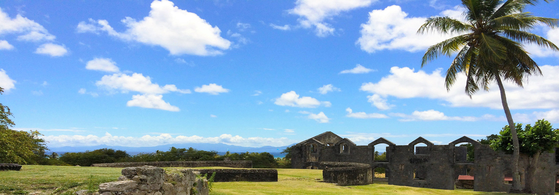 Les ruines près de l'habitation murat