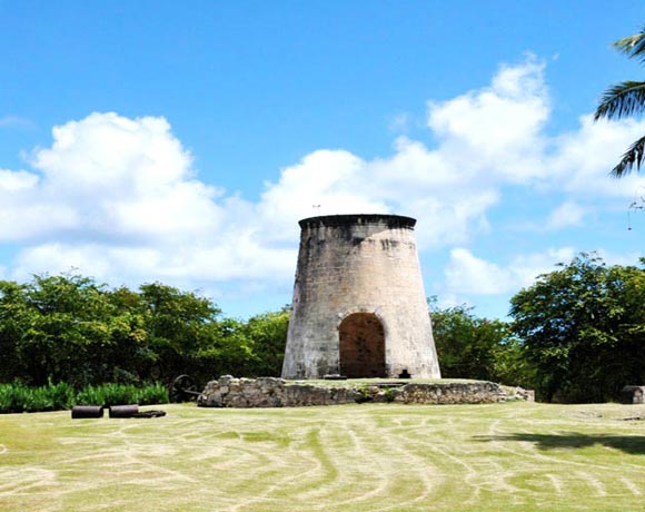 Ancien Moulin habitation Murat Marie-Galante