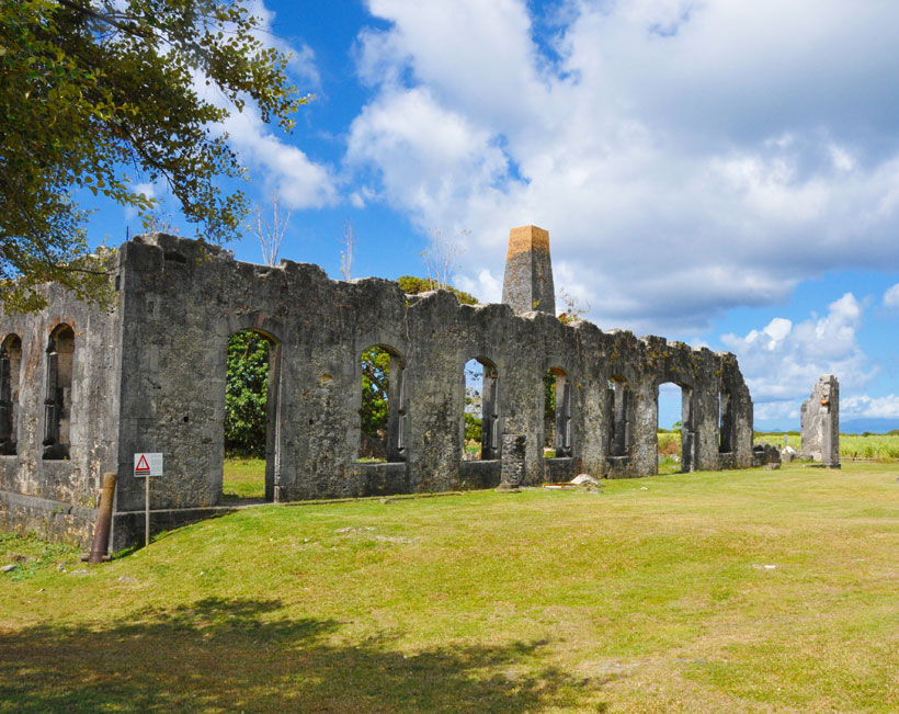 Ruine roussel-trianon Marie-Galante